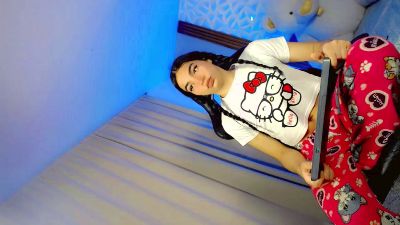 Mia_Alejandraa_ live cam on Cam4