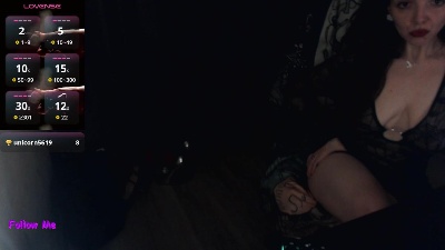 Mia_BabyBOO live cam on Cam4