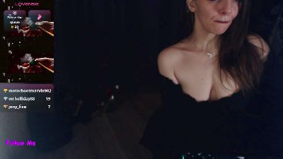 Mia_BabyBOO live cam on Cam4