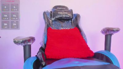 Mia_Dollxxx live cam on Cam4