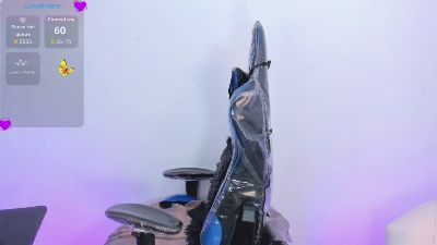 Mia_Dollxxx live cam on Cam4