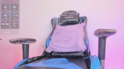 Mia_Dollxxx live cam on Cam4