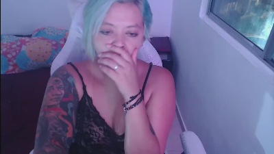 Mia_Jeronn live cam on Cam4