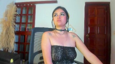 Mia_Morelli_ live cam on Cam4