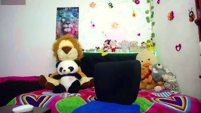 Mia_Velvett live cam on Cam4