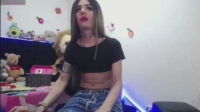 Mia_Velvett live cam on Cam4