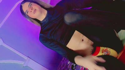 Mia_foxhard live cam on Cam4