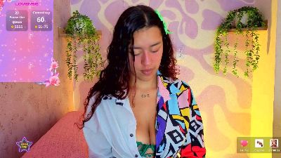 Mia_scarlett7 live cam on Cam4
