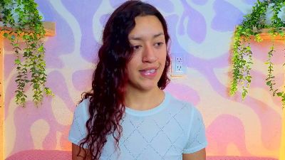 Mia_scarlett7 live cam on Cam4