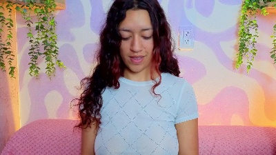 Mia_scarlett7 live cam on Cam4