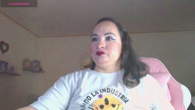 Miaa_browenn live cam on Cam4