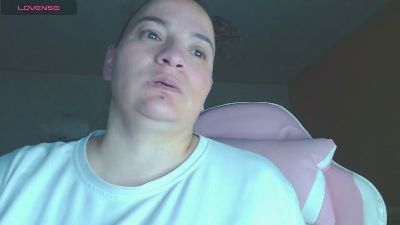 Miaa_browenn live cam on Cam4