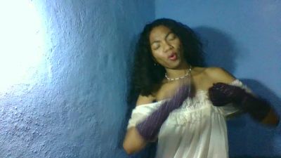 Miah live cam on Cam4