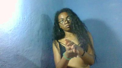 Miah live cam on Cam4