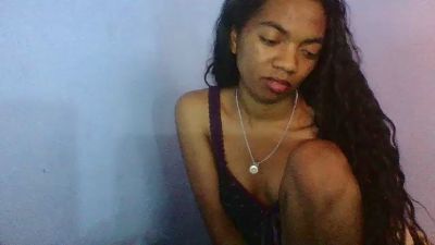 Miah live cam on Cam4
