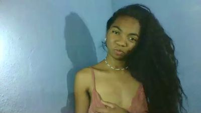 Miah live cam on Cam4