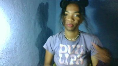 Miah live cam on Cam4