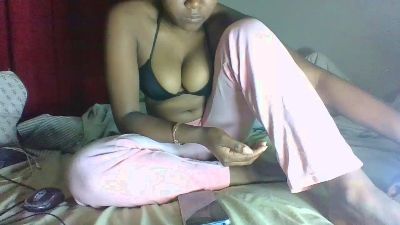 Miahhot live cam on Cam4