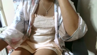 Miamiah_c05 live cam on Cam4