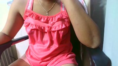 Miamiah_c05 live cam on Cam4