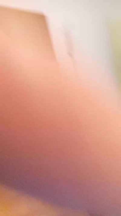 Miamiam16 live cam on Cam4