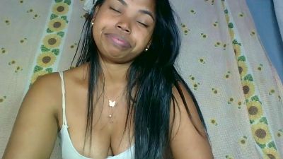 Miarizou live cam on Cam4