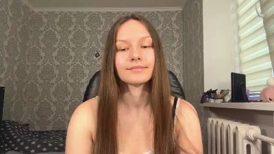 MicaAid live cam on Cam4