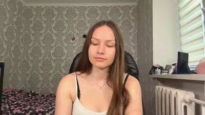 MicaAid live cam on Cam4