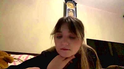 MicaEichholz live cam on Cam4