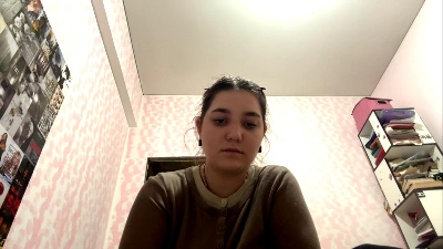 MicaEichholz live cam on Cam4