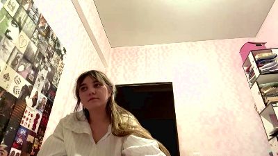 MicaEichholz live cam on Cam4