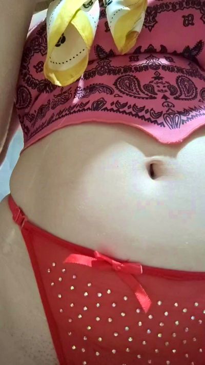 MicaeeF live cam on Cam4