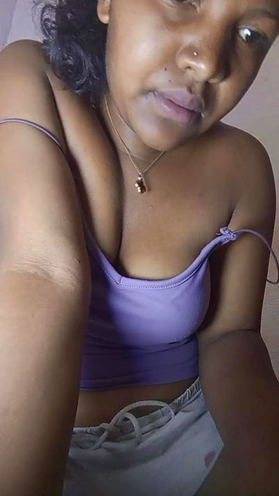 Micah02 live cam on Cam4