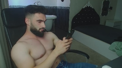 MicahLane live cam on Cam4