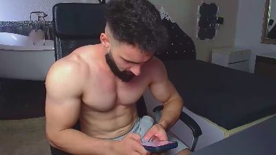MicahLane live cam on Cam4