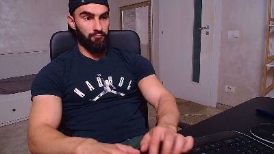 MicahLane live cam on Cam4