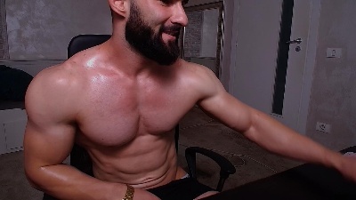 MicahLane live cam on Cam4