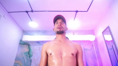 Michael_Hanks live cam on Cam4