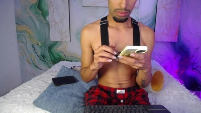 Michael_Hanks live cam on Cam4