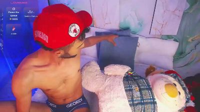 Michael_Hanks live cam on Cam4