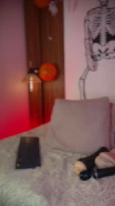 Michael_Hanks live cam on Cam4