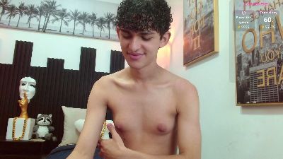 Michaelkoiv live cam on Cam4