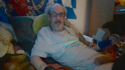 Michaelkr live cam on Cam4