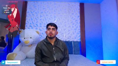 Michaell_twinkk live cam on Cam4