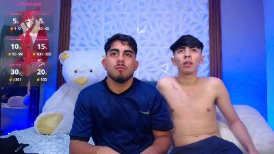 Michaell_twinkk live cam on Cam4