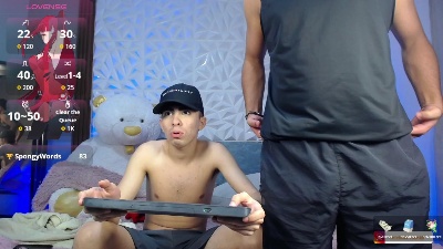 Michaell_twinkk live cam on Cam4