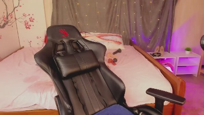 Michel_Momsen live cam on Cam4