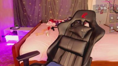 Michel_Momsen live cam on Cam4