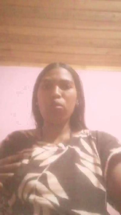 Michelah live cam on Cam4