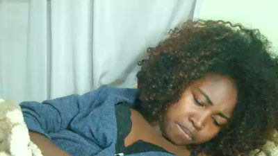 Michou261 live cam on Cam4
